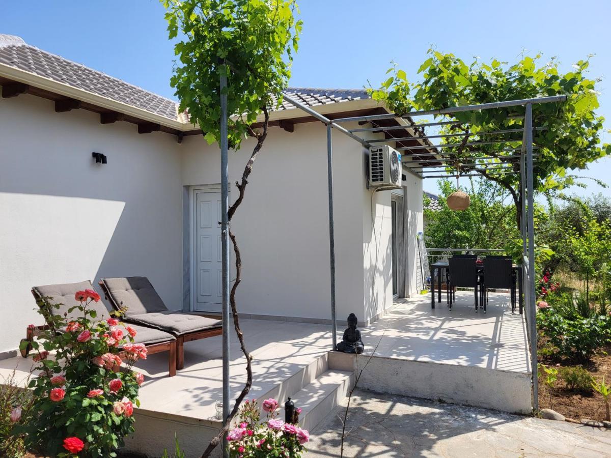 Ioannis Houses - Gemuetliches Ferienhaus Im Olivenhain Skala Potamia  Ngoại thất bức ảnh
