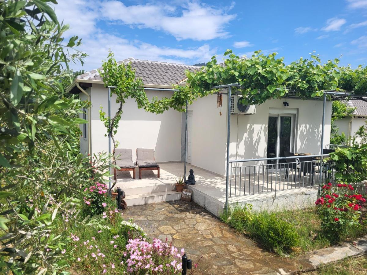 Ioannis Houses - Gemuetliches Ferienhaus Im Olivenhain Skala Potamia  Ngoại thất bức ảnh